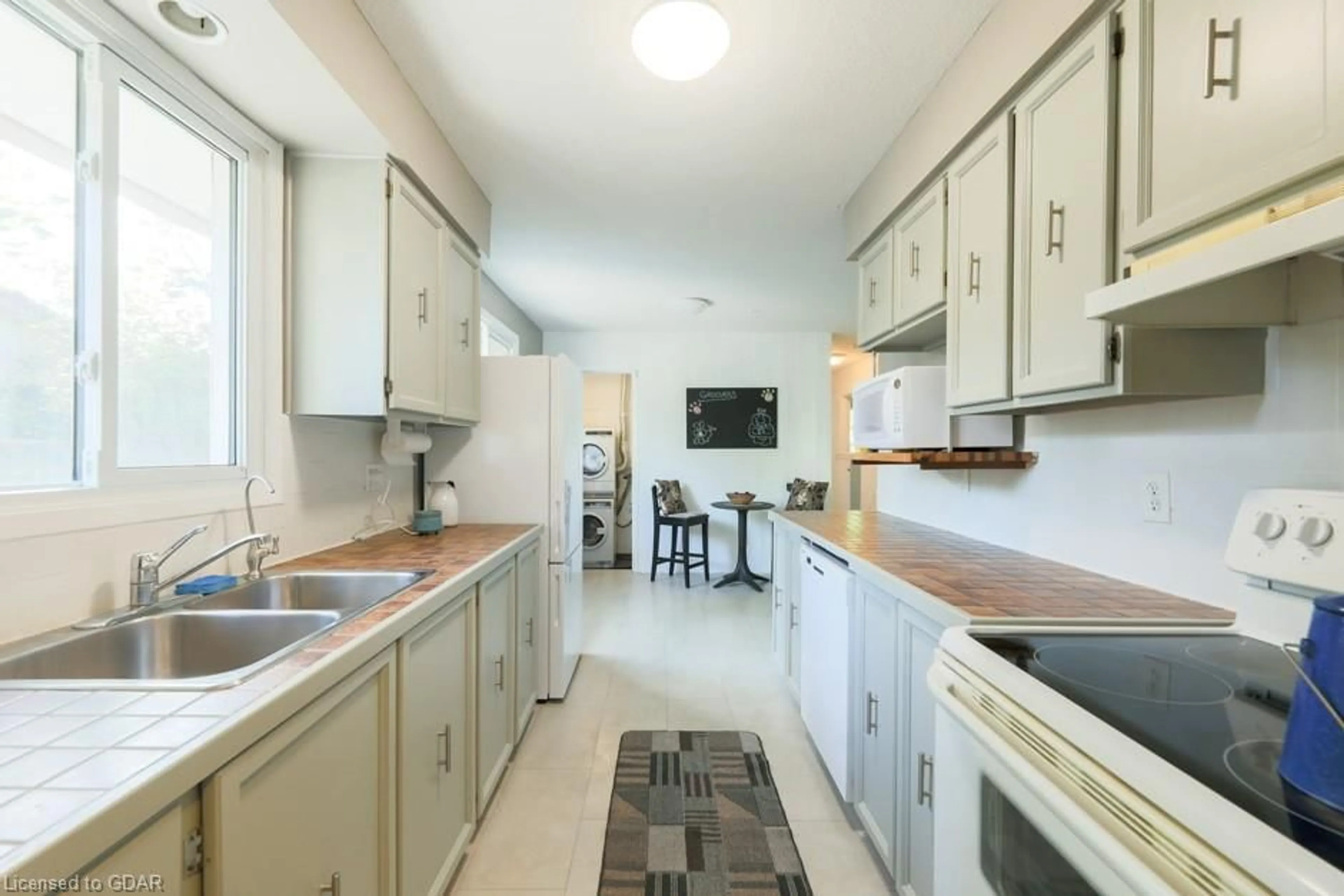 Standard kitchen, wood floors, cottage for 25 Marksam Rd, Guelph Ontario N1H 1X1