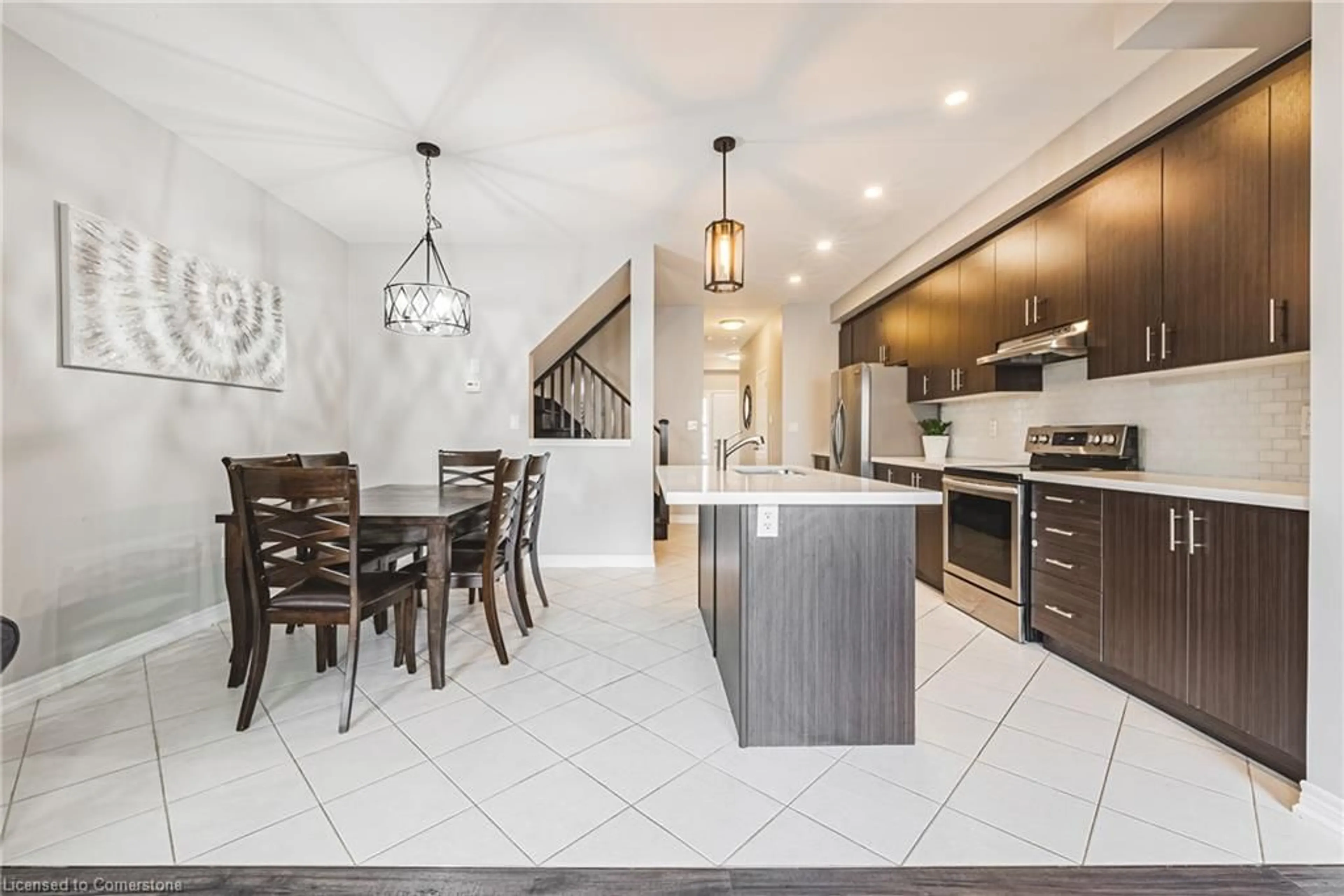 Open concept kitchen for 208 Lormont Blvd, Stoney Creek Ontario L8J 0K2