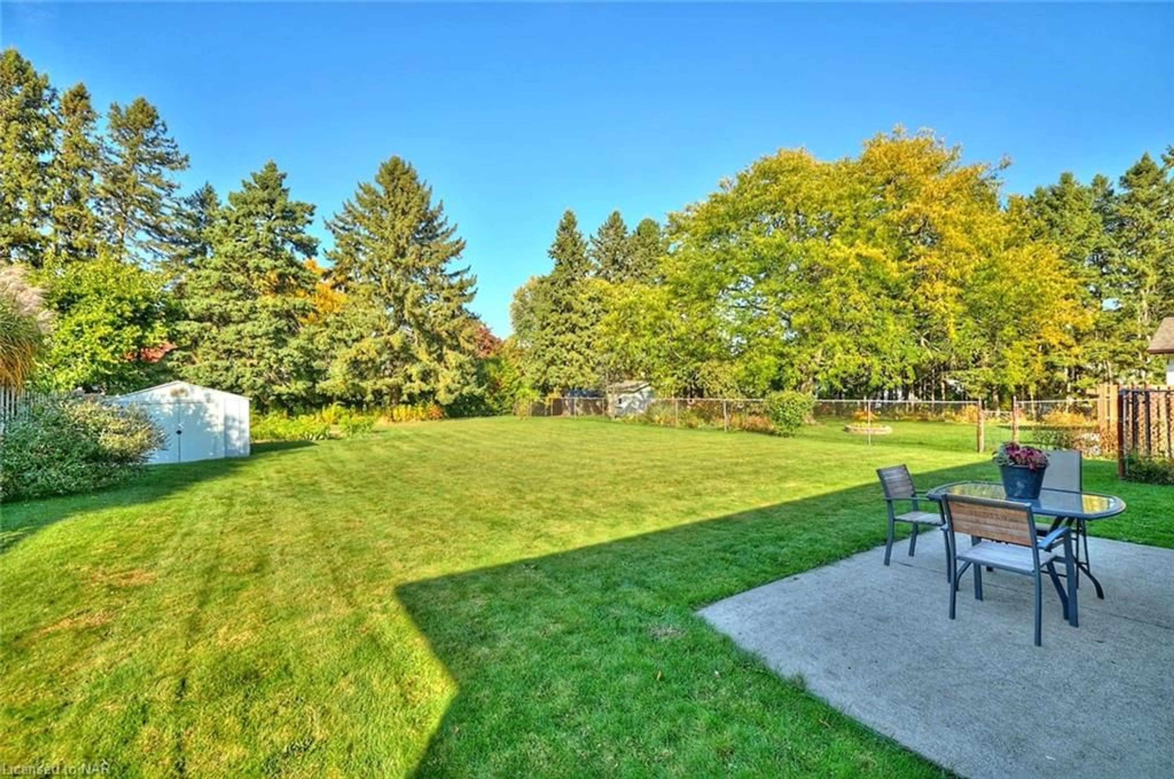 Patio, the fenced backyard for 5 Cherrywood Ave, Fonthill Ontario L0S 1E3