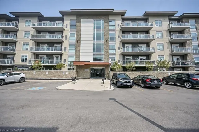Additional property image - 16 Markle Cres Unit 303
