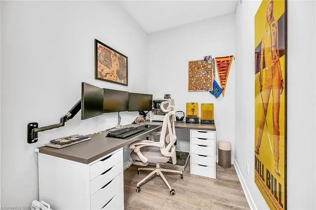 Additional property image - 16 Markle Cres Unit 303