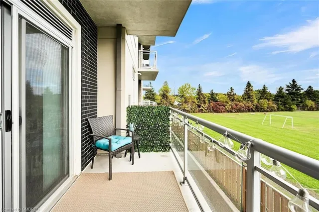 Additional property image - 16 Markle Cres Unit 303
