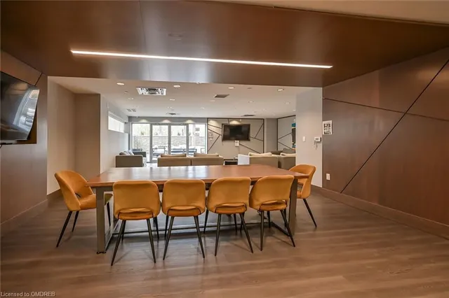 Additional property image - 16 Markle Cres Unit 303