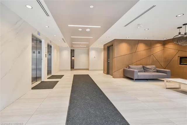 Additional property image - 16 Markle Cres Unit 303