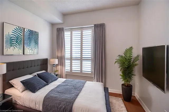 Additional property image - 3000 Creekside Dr Unit 604