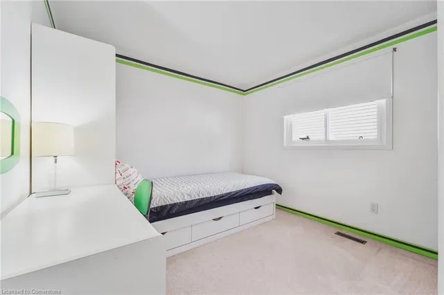 Additional property image - 8 Muscot Dr