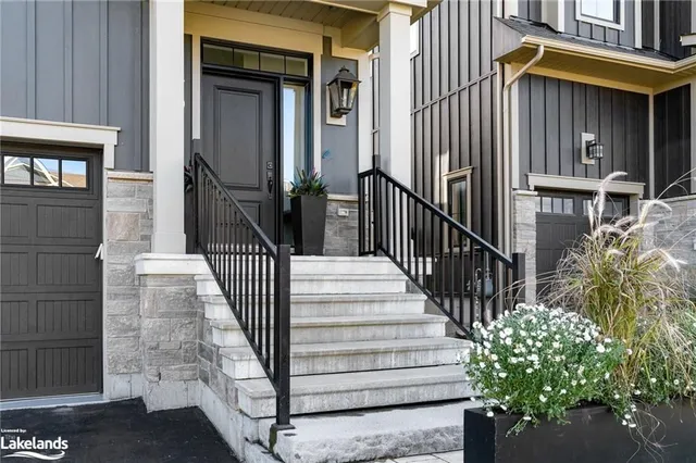 170 Yellow Birch Cres, The Blue Mountains 3