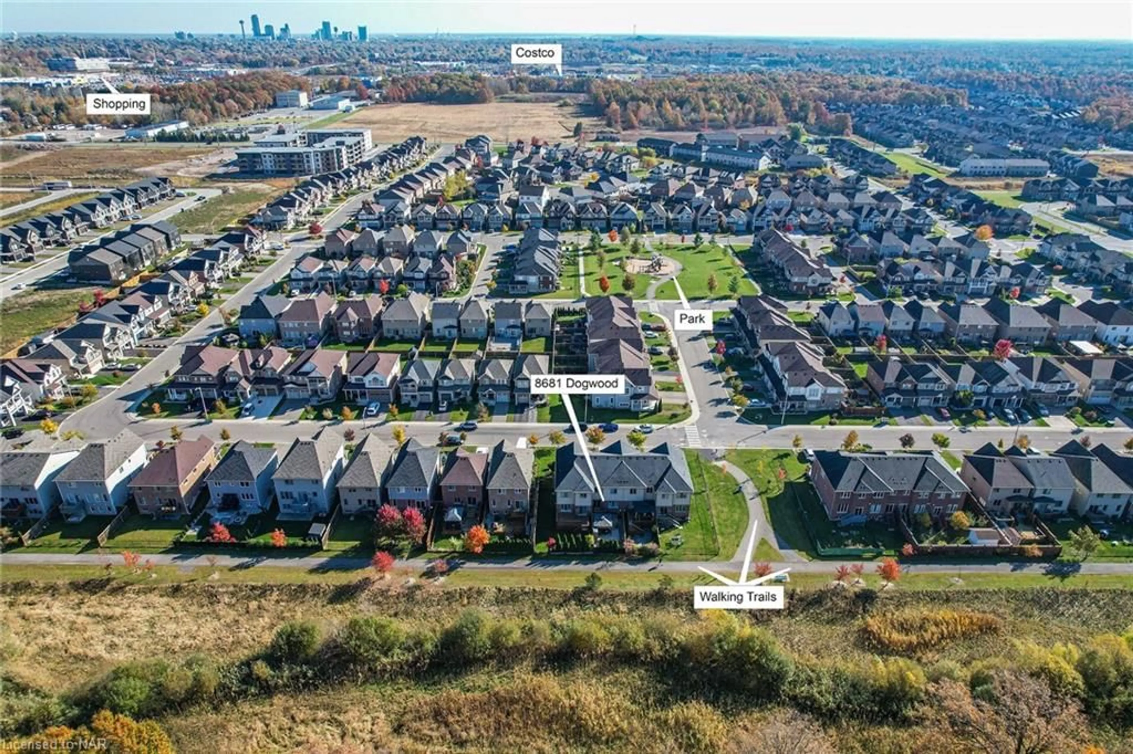 A pic from exterior of the house or condo, the street view for 8681 Dogwood Cres, Niagara Falls Ontario L2H 0K9