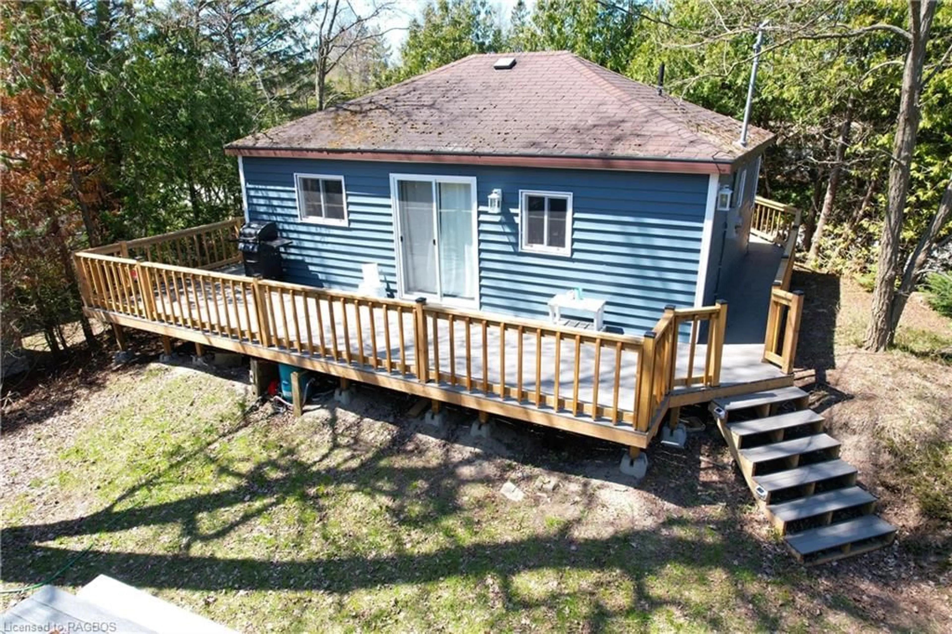 Frontside or backside of a home, cottage for 1055 2nd Ave, Saugeen Indian Reserve #29 Ontario N0H 2G0