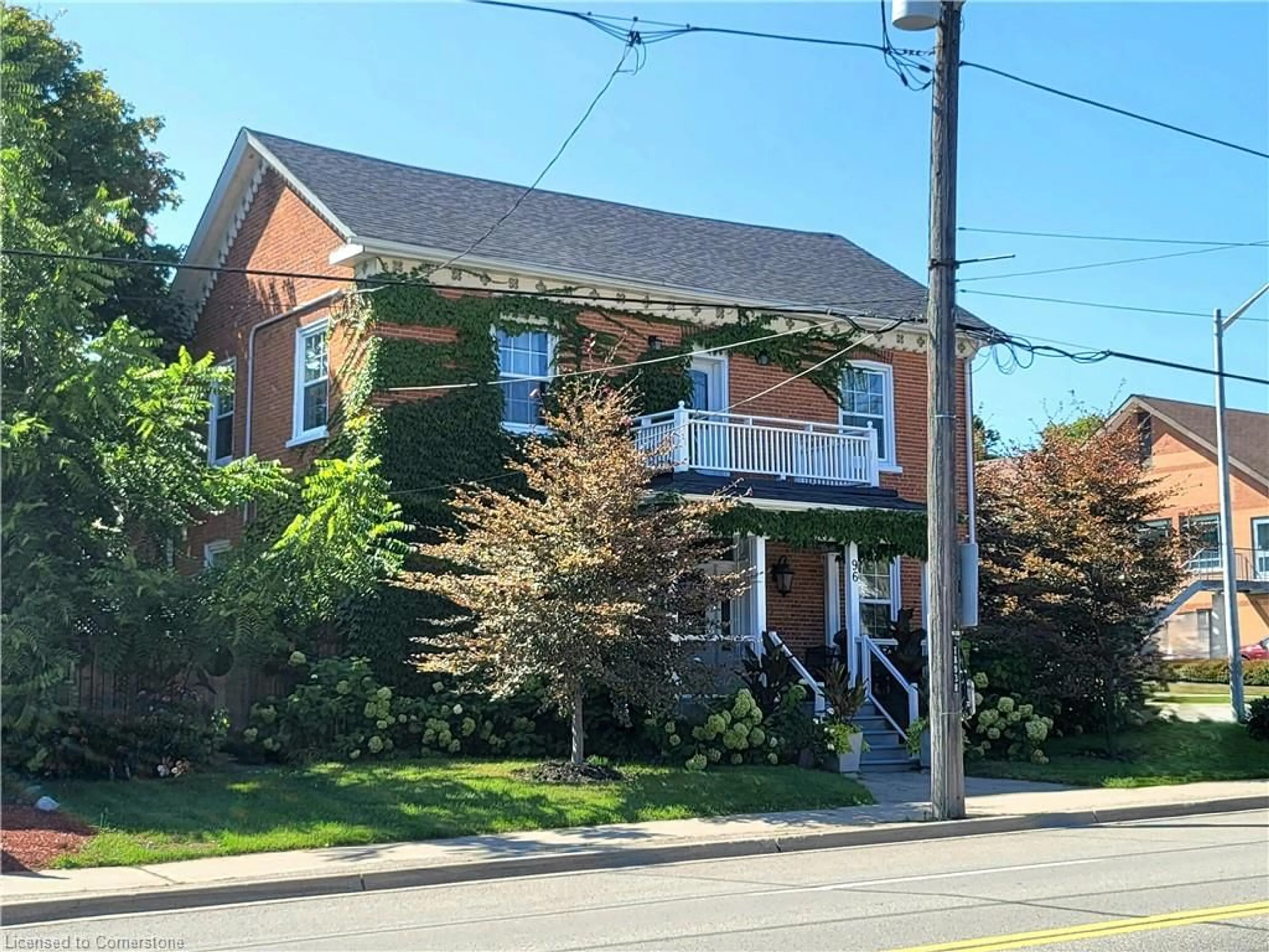 A pic from exterior of the house or condo, the street view for 96 Barrie St, Bradford Ontario L3Z 1R6