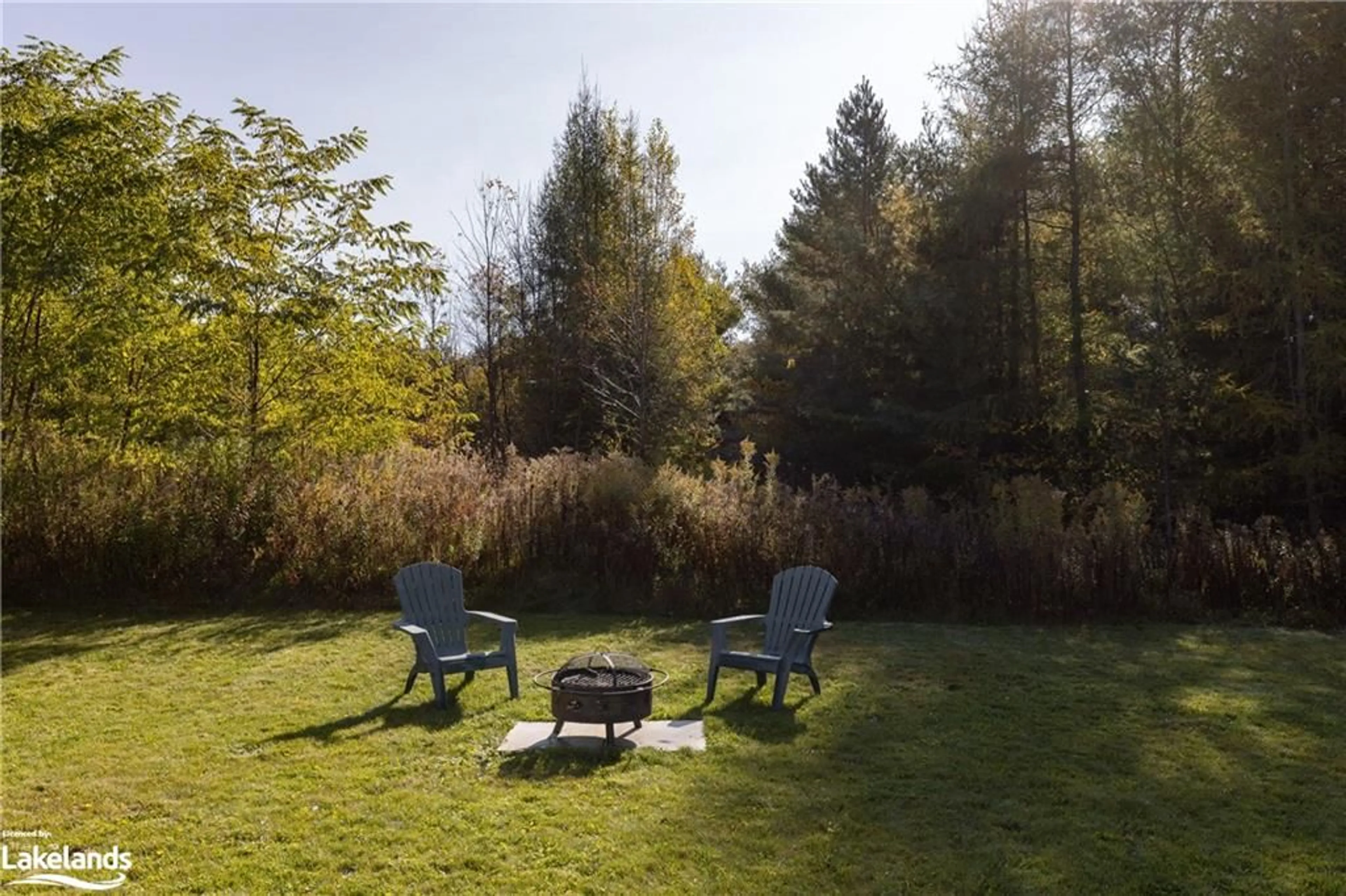 Patio, the fenced backyard for 74 Fieldstream Chase, Bracebridge Ontario P1L 0A7