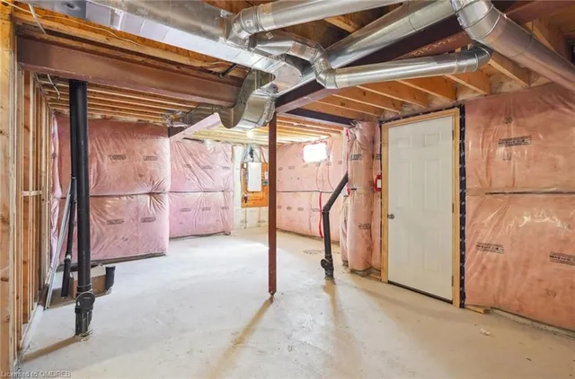 Additional property image - 8 Slater Mill Place