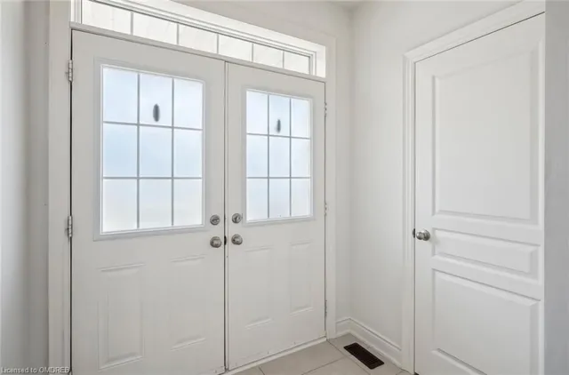 Additional property image - 8 Slater Mill Place