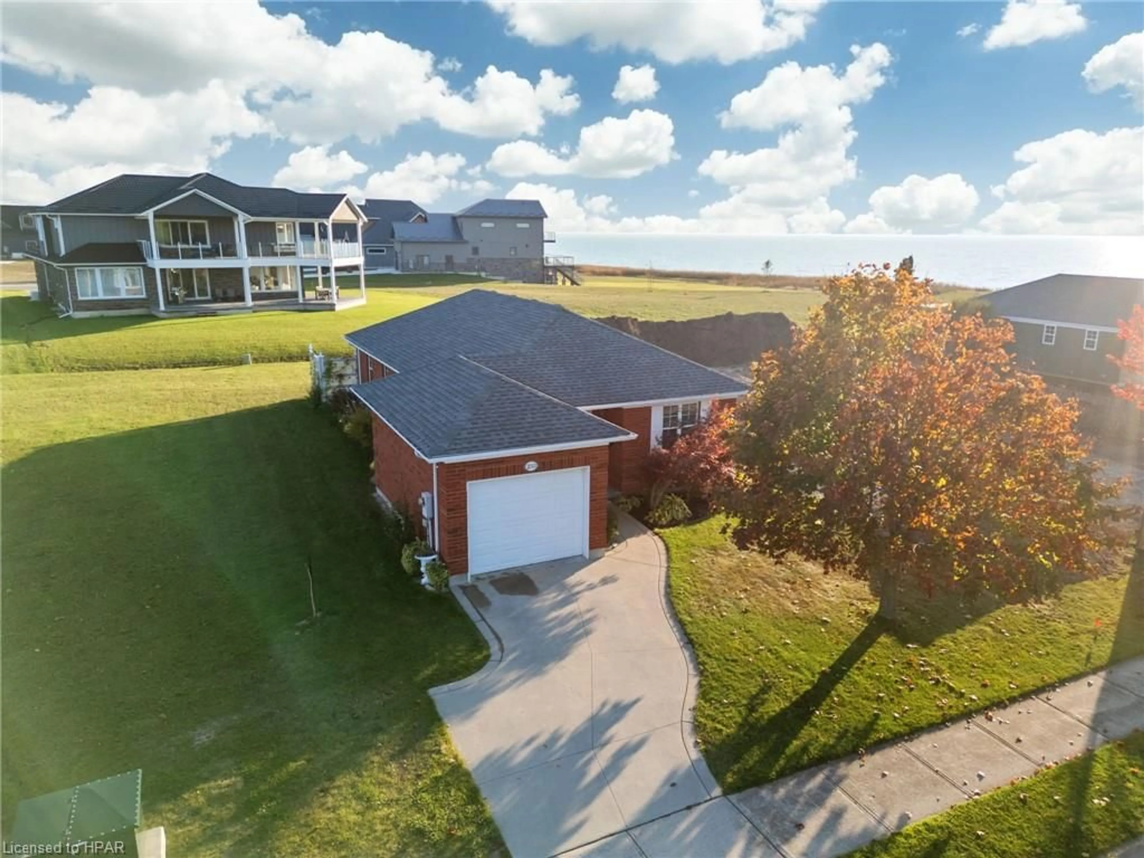 Frontside or backside of a home, the street view for 233 Bethune Cres, Goderich Ontario N7A 4M6