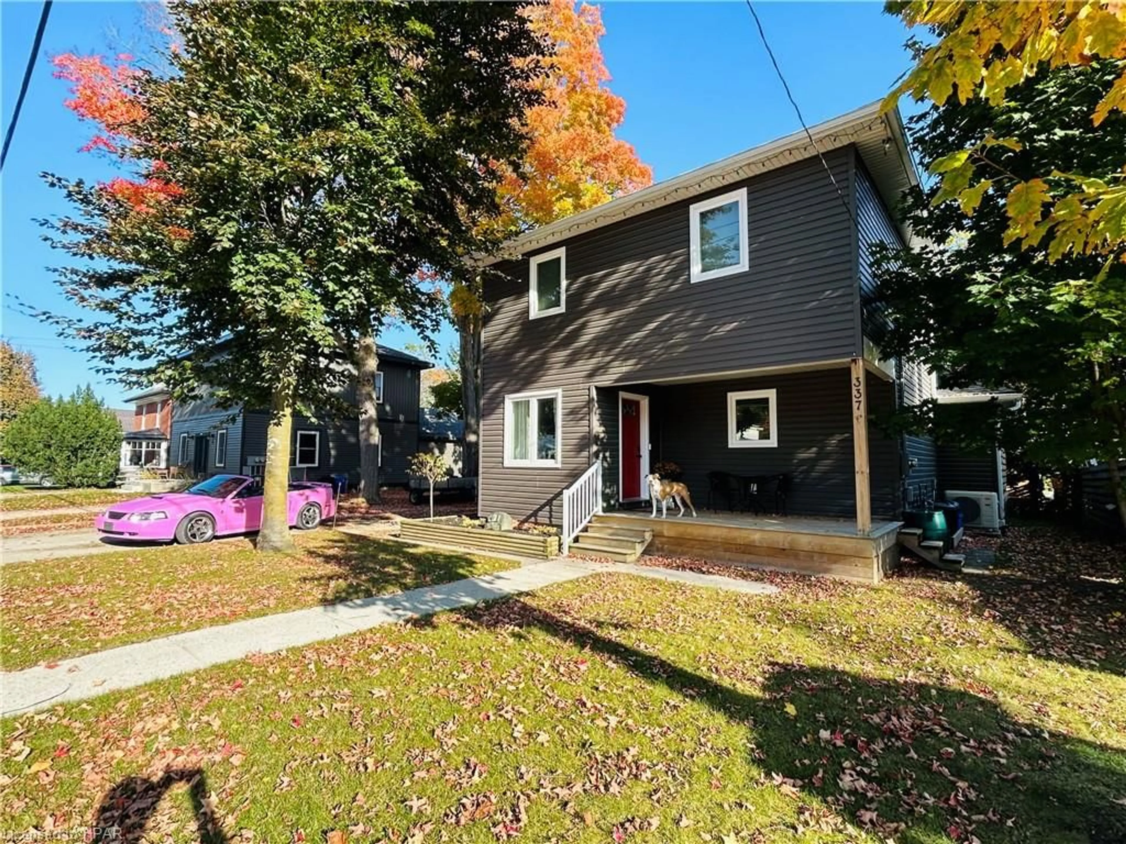 Frontside or backside of a home, cottage for 337 Minnie St, Wingham Ontario N0G 2W0