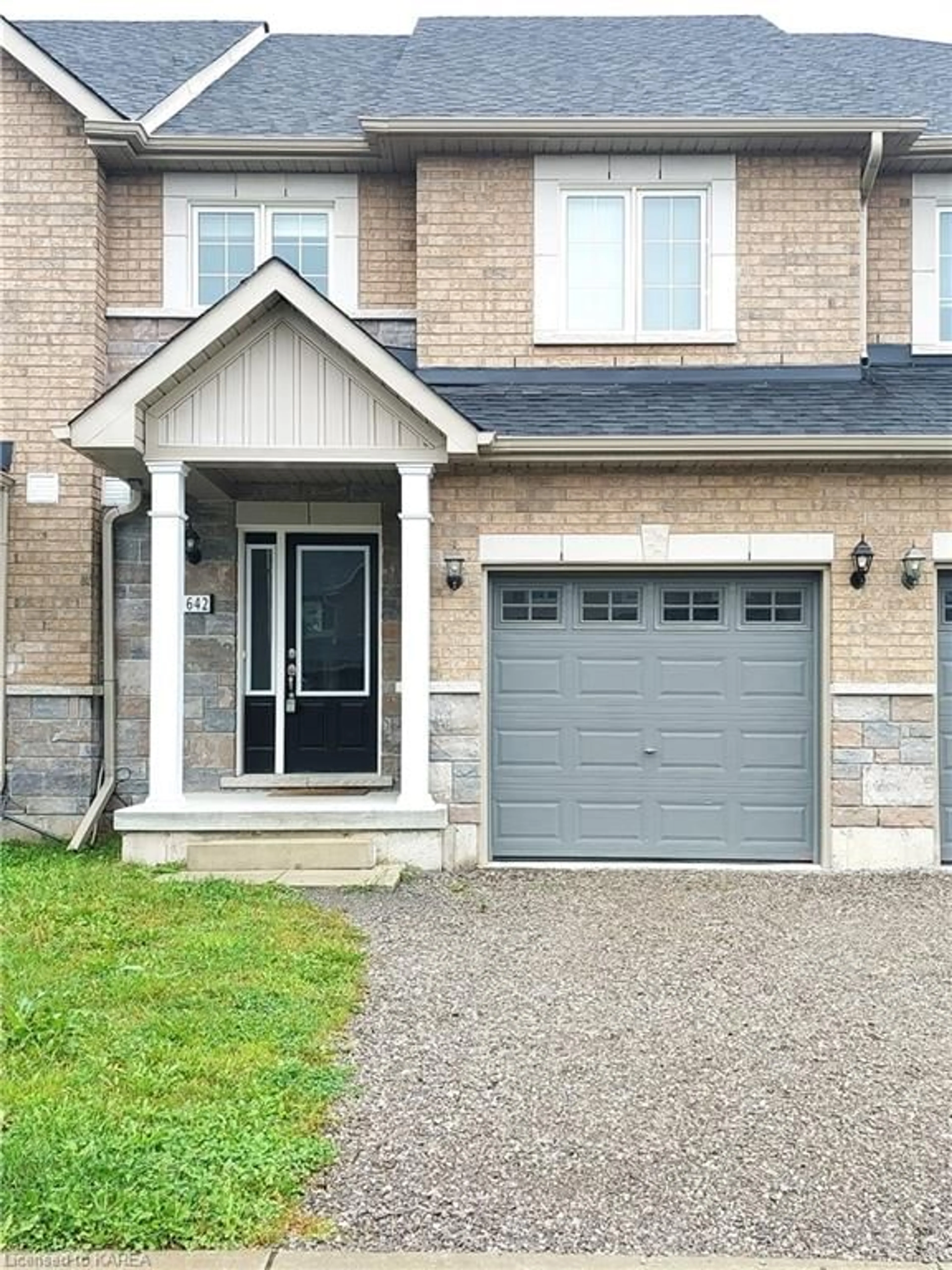 Home with brick exterior material for 1642 Hetherington Dr, Peterborough Ontario K9L 1N6