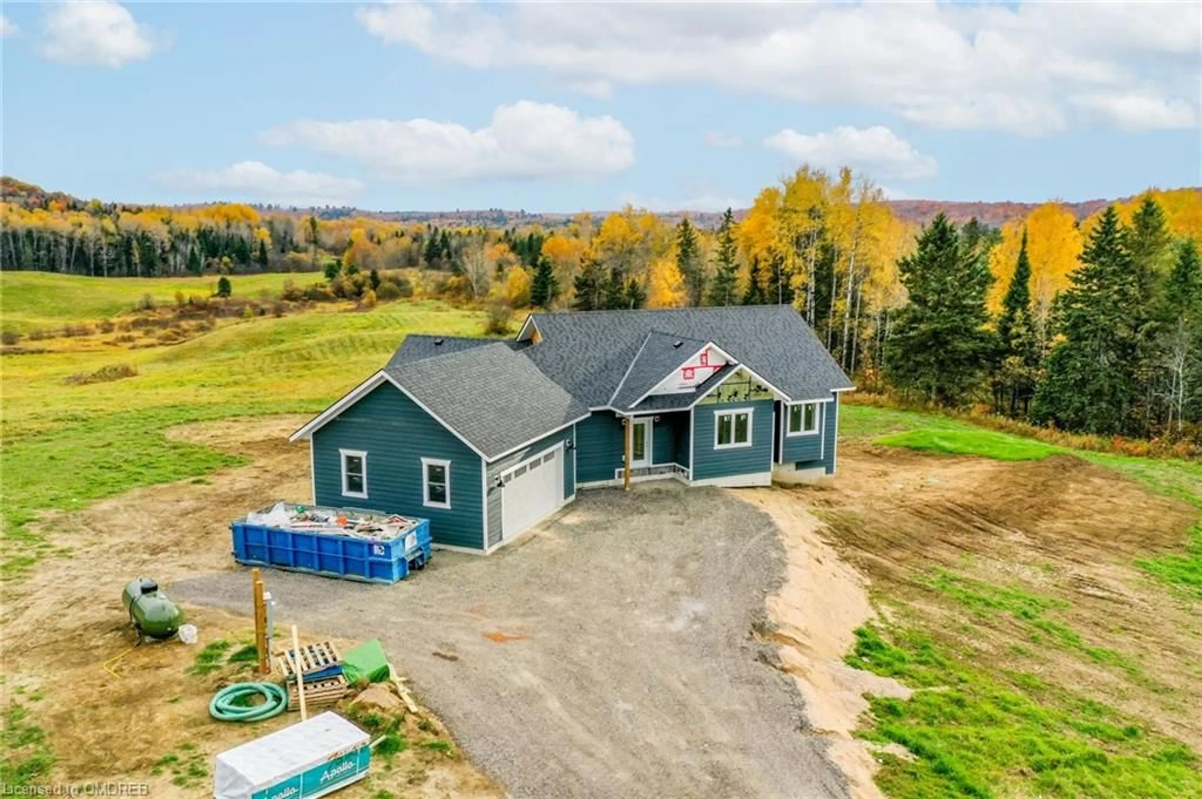 Frontside or backside of a home, cottage for 141 Three Mile Lake Rd, Katrine Ontario P0A 1L0