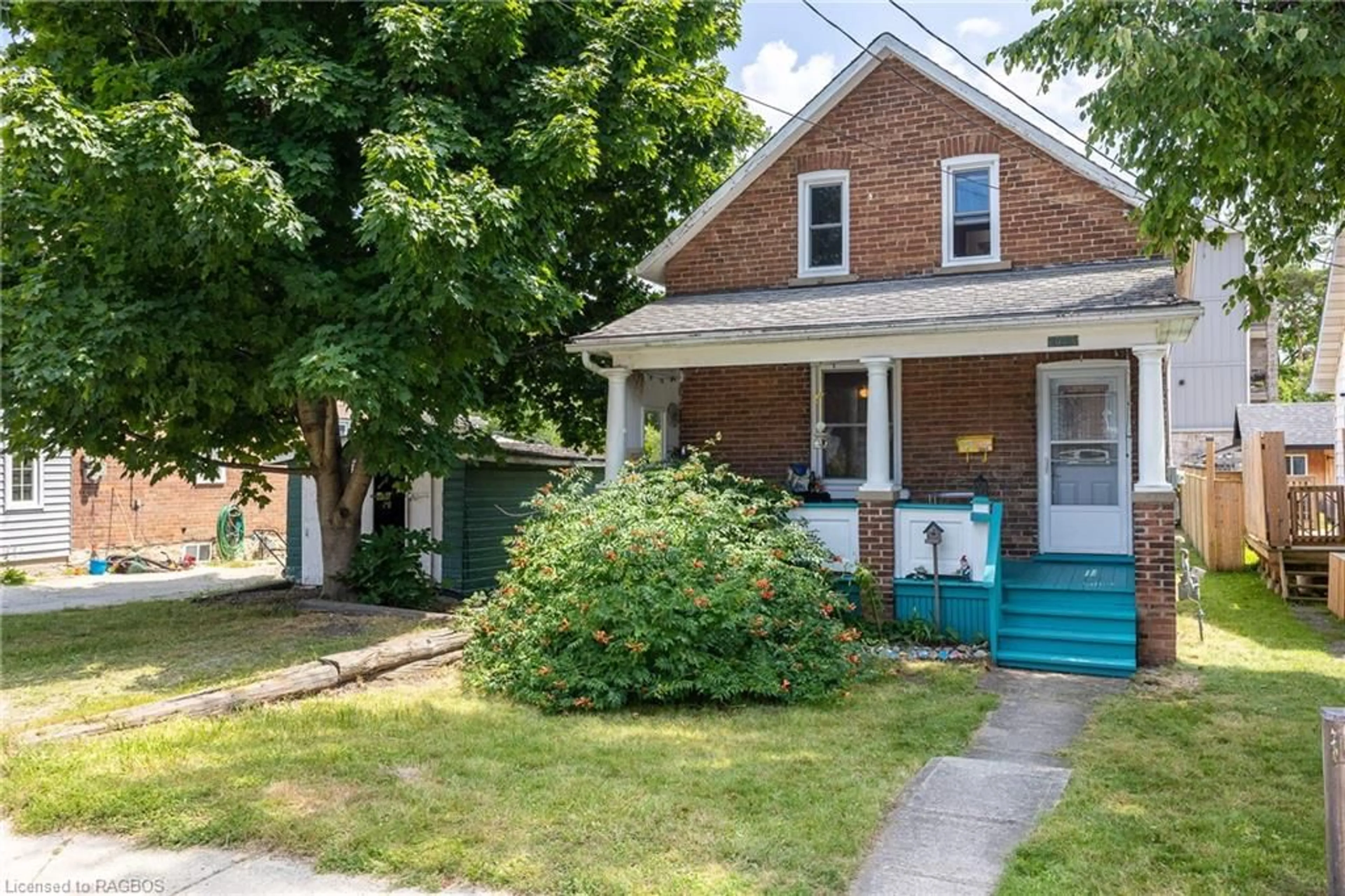 Frontside or backside of a home, the street view for 1809 3rd Ave, Owen Sound Ontario N4K 4R7