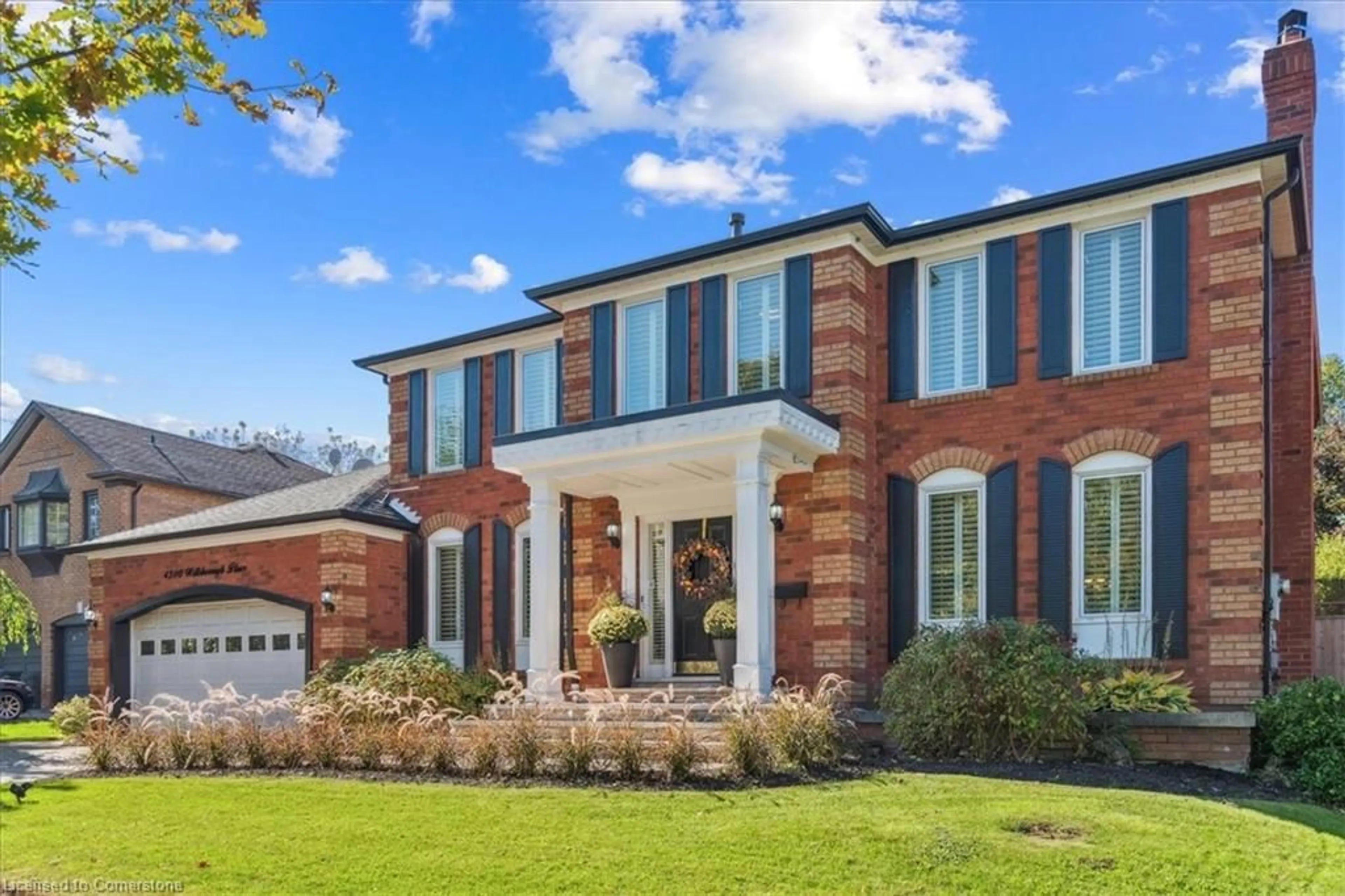 Home with brick exterior material for 4340 Wellsborough Pl, Mississauga Ontario L5M 3J4