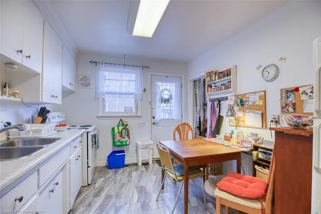 Additional property image - 514 Krug St