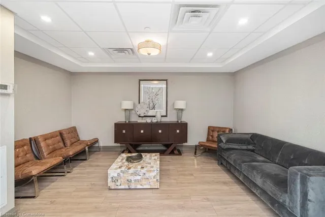 Additional image 12 of 101 Shoreview Pl Unit 528