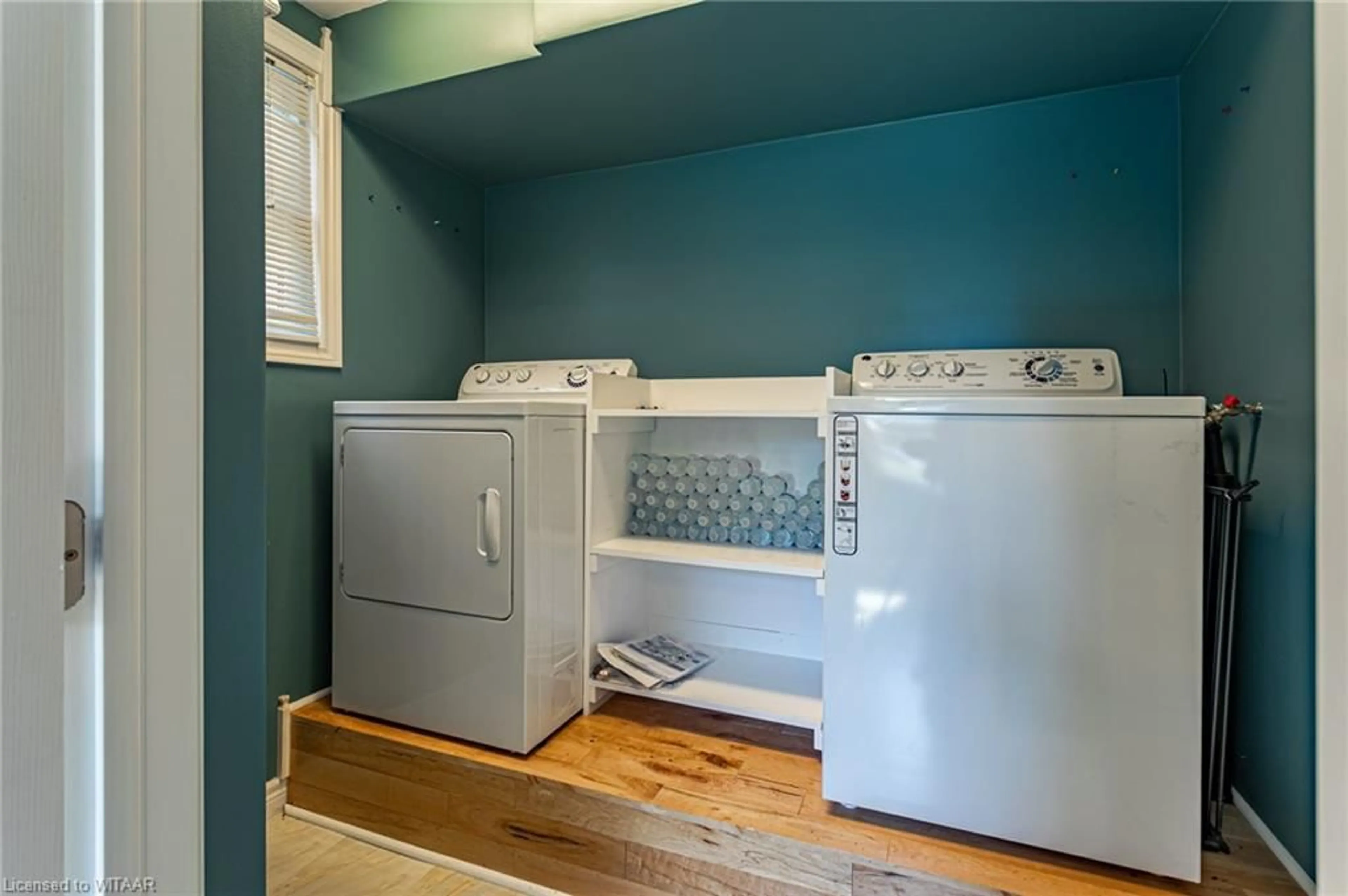 Laundry room for 584337 Beachville Rd, Beachville Ontario N0J 1A0