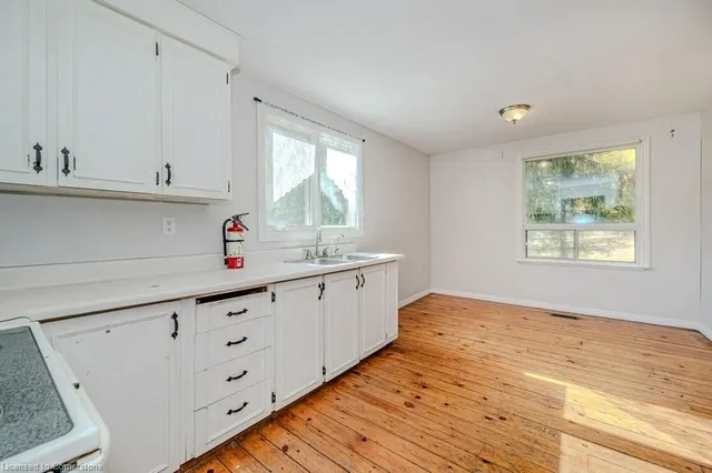 Additional property image - 682 Westover Rd