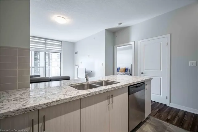 Additional property image - 85 Robinson St Unit 509