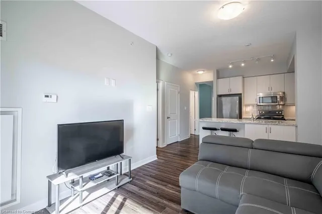 Additional property image - 85 Robinson St Unit 509