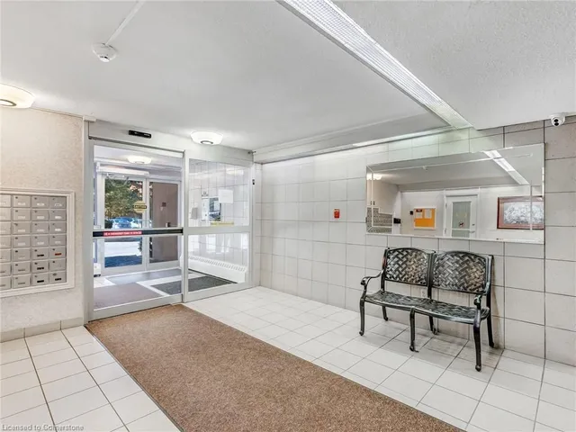 Additional property image - 1966 Main St Unit 1106