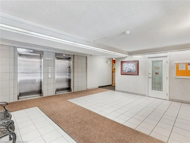 Additional property image - 1966 Main St Unit 1106