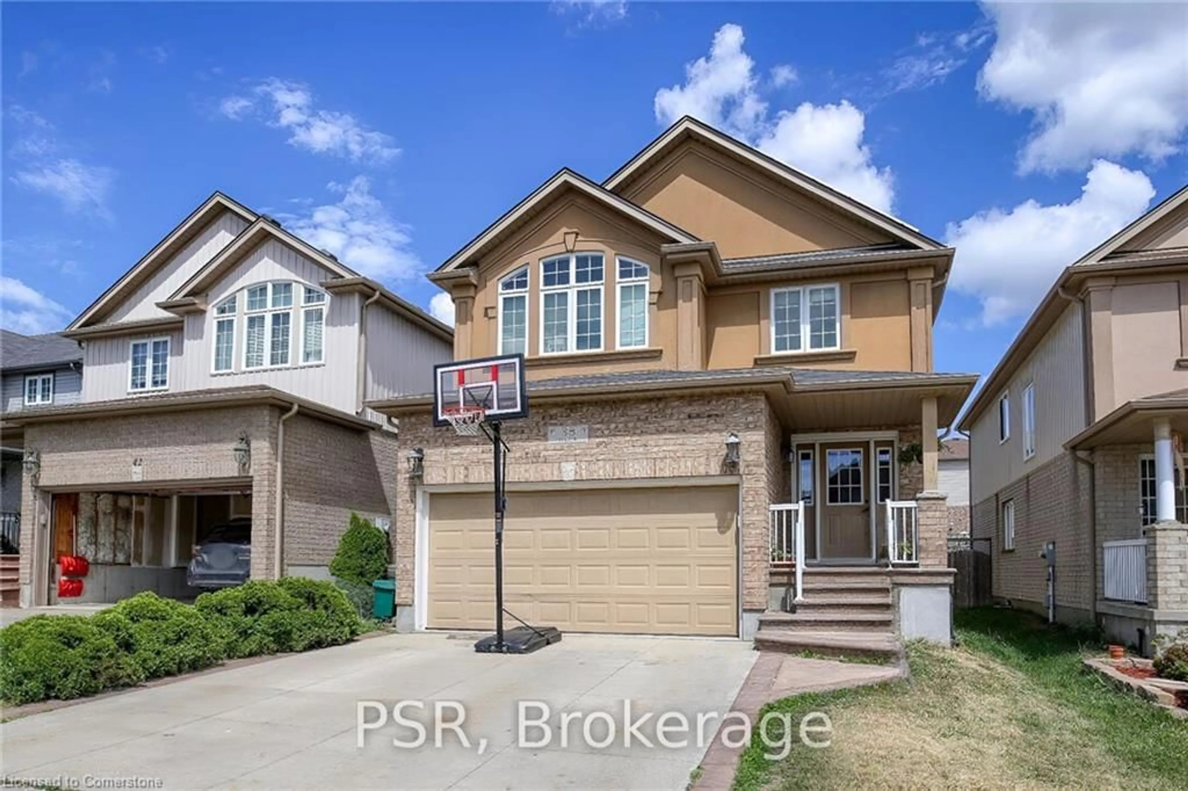 Frontside or backside of a home, the street view for 38 Huck Cres, Kitchener Ontario N2N 0A4