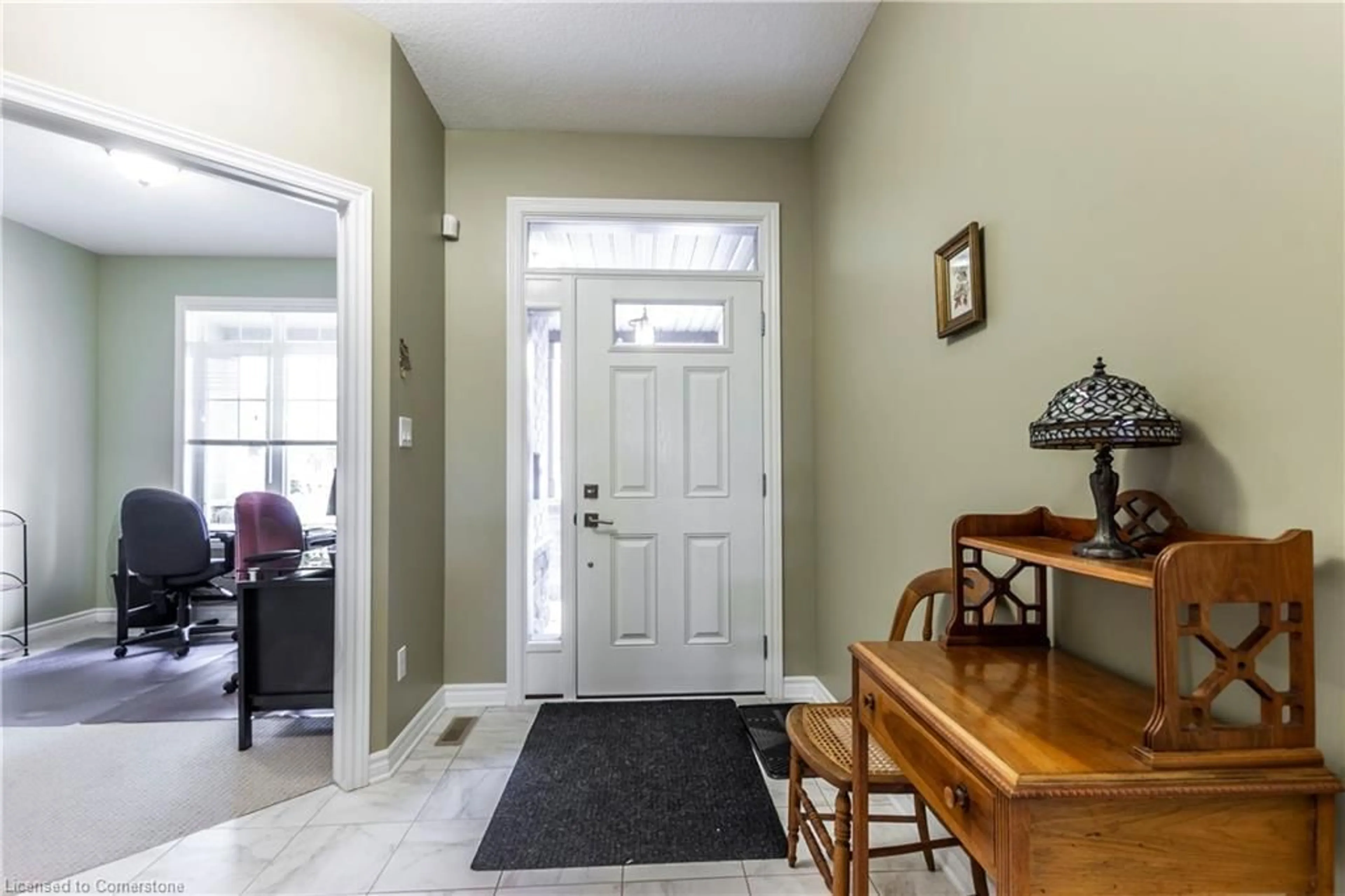 Indoor entryway, wood floors for 20 Cherry Blossom Lane, St. Thomas Ontario N5R 0B3