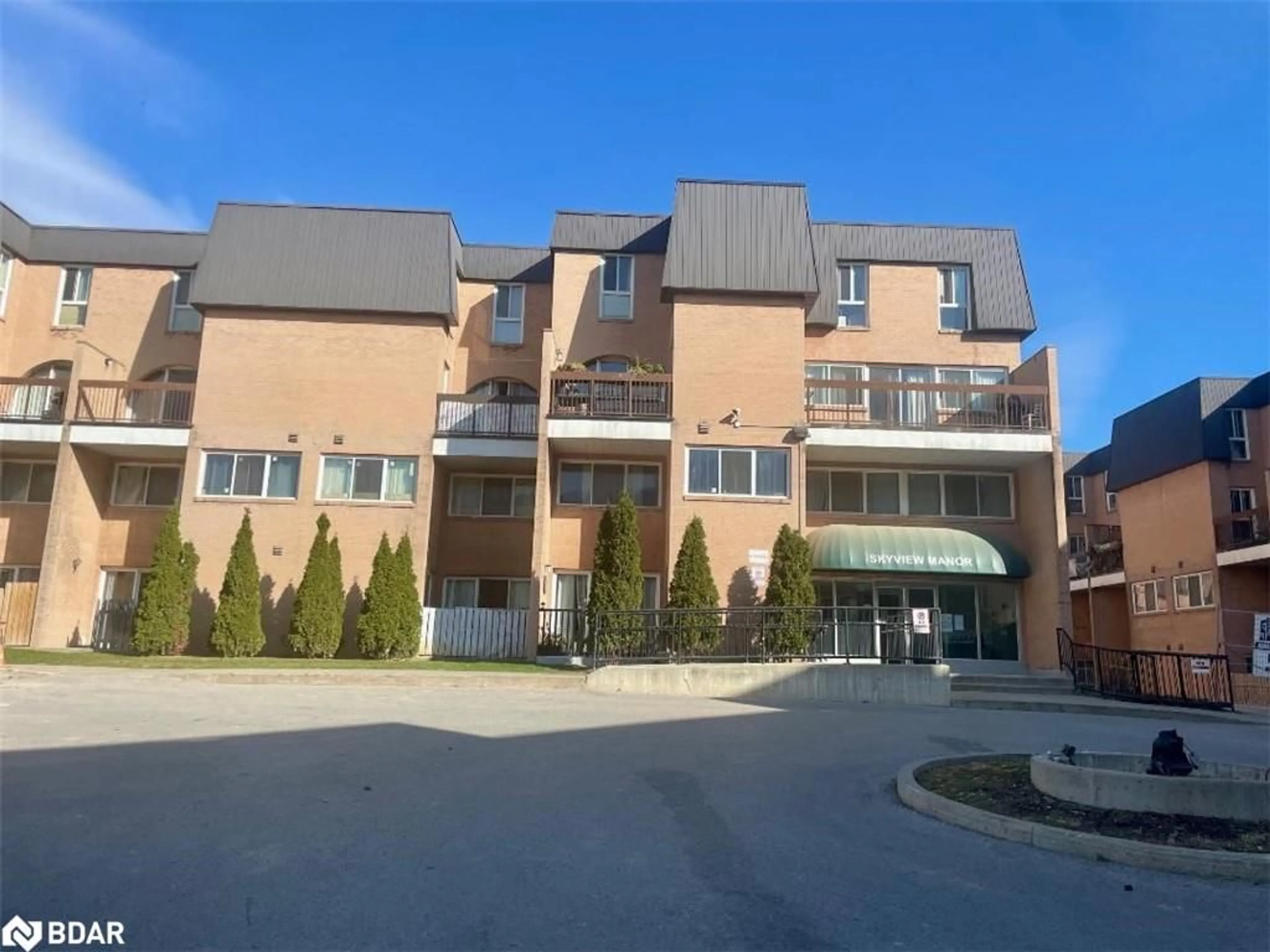 A pic from exterior of the house or condo, the front or back of building for 100 Mornelle Crt #1085, Scarborough Ontario M1E 4X2