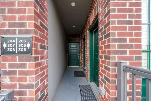 Additional property image - 12 Blanshard St Unit 203