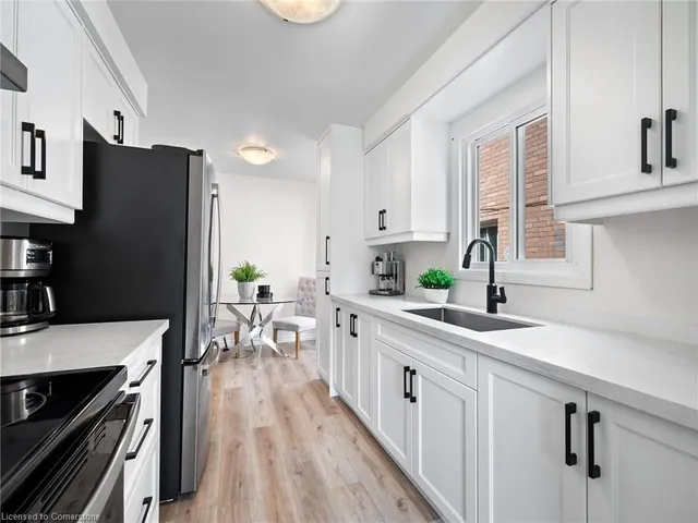 Additional property image - 13 Cashel St