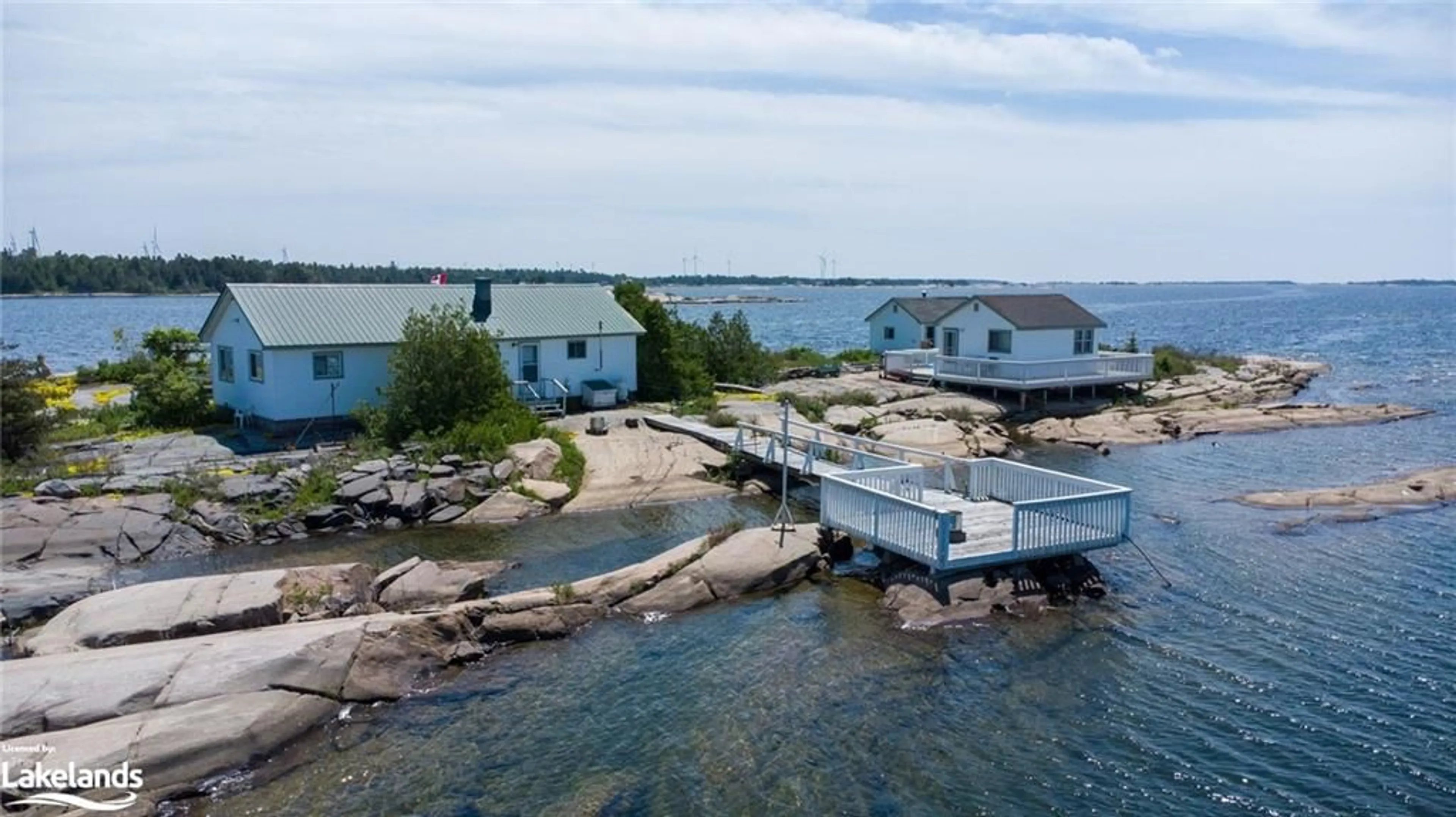 A pic from exterior of the house or condo, cottage for 7908 ISLAND KEY Harbour, Killarney Ontario P0M 2A0