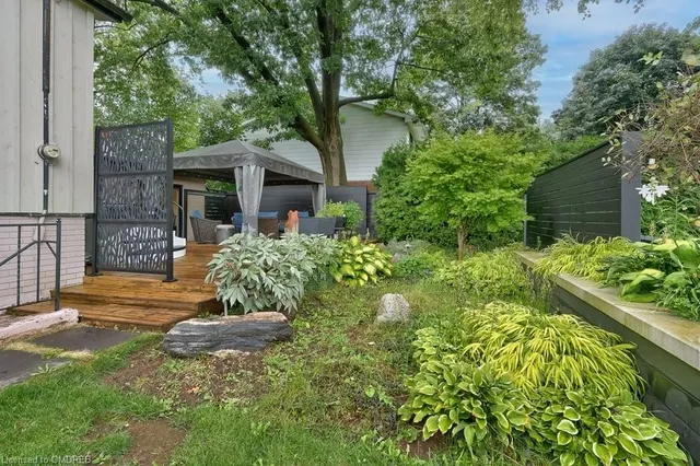 Additional property image - 124 Lynn Crt