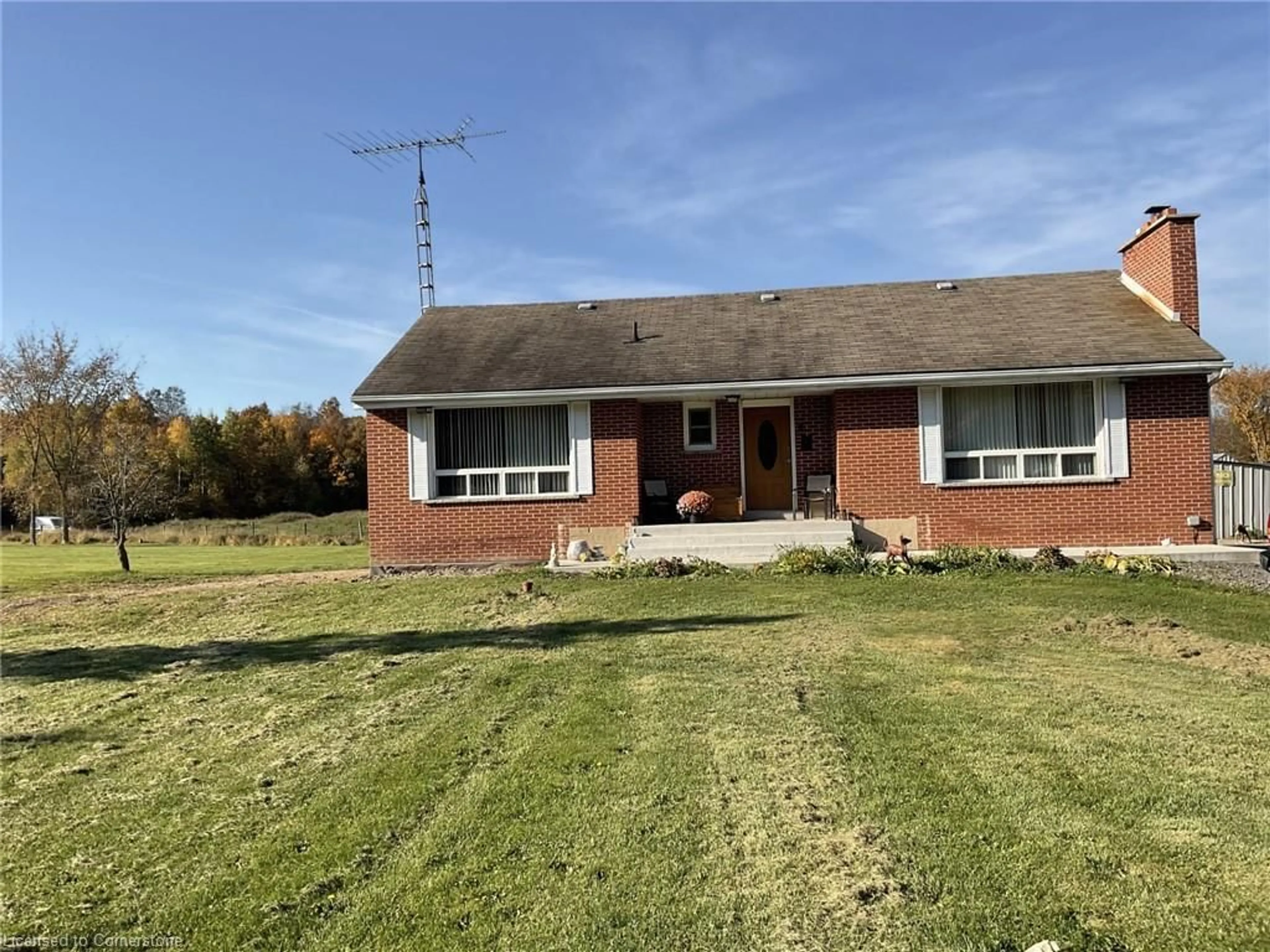 Frontside or backside of a home, cottage for 697 Highway 56, York Ontario N0A 1R0