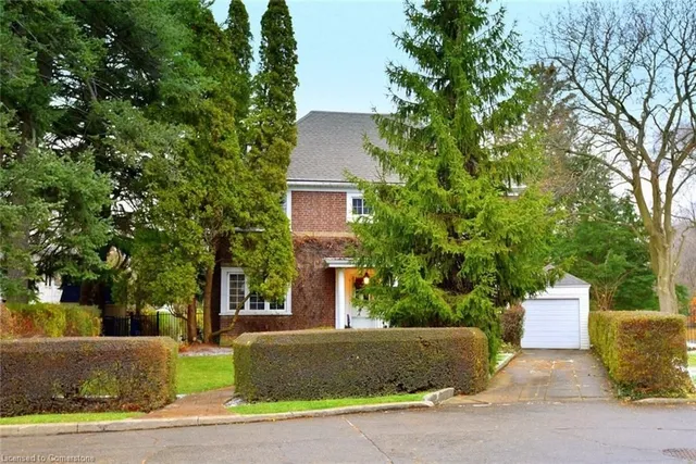 Additional property image - 11 Forsyth Pl