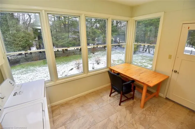 Additional property image - 11 Forsyth Pl