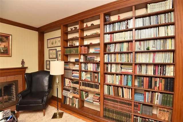 Additional property image - 11 Forsyth Pl