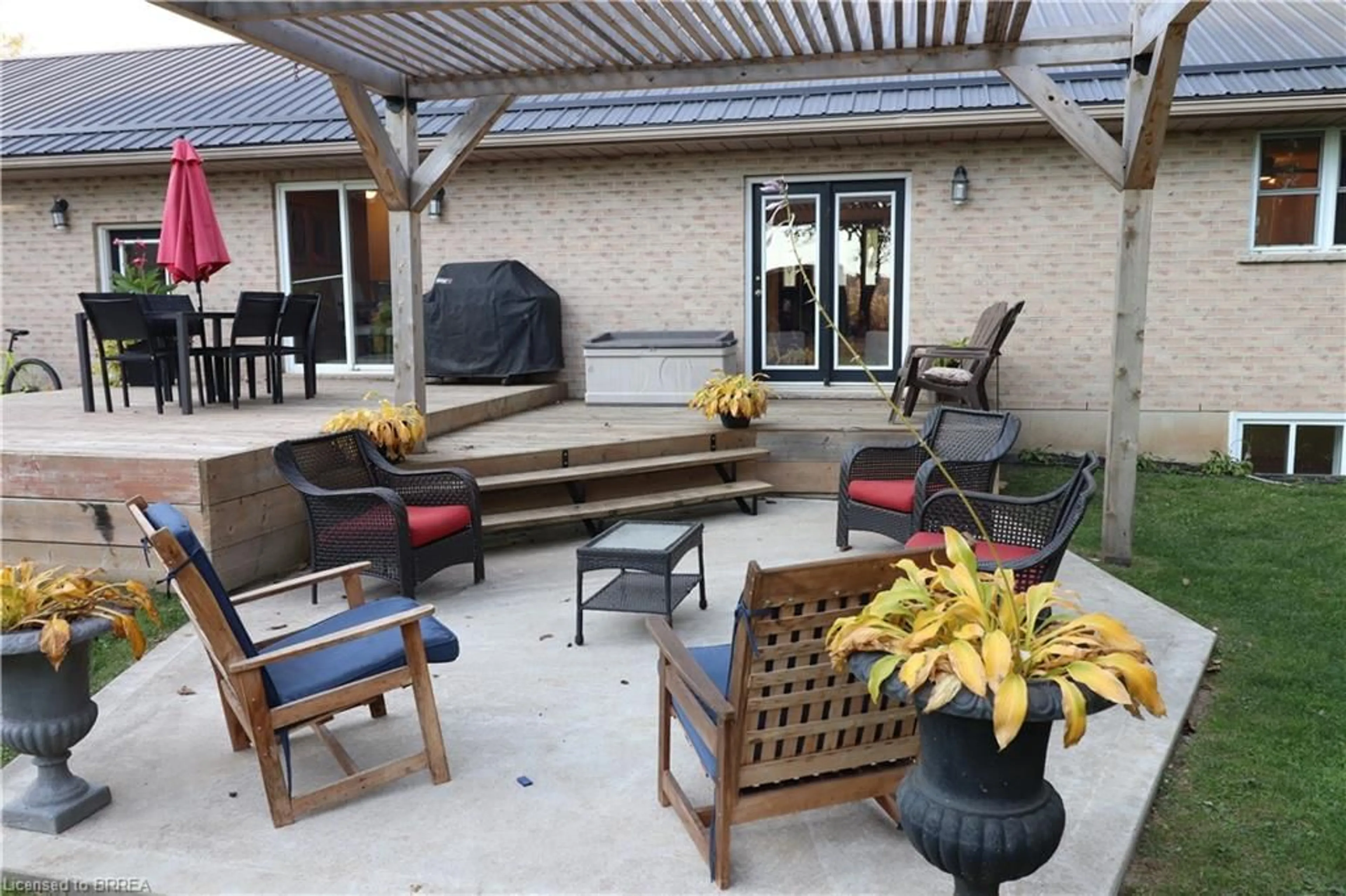 Patio, the fenced backyard for 50019 John Wise Line, Aylmer Ontario N5H 2R5