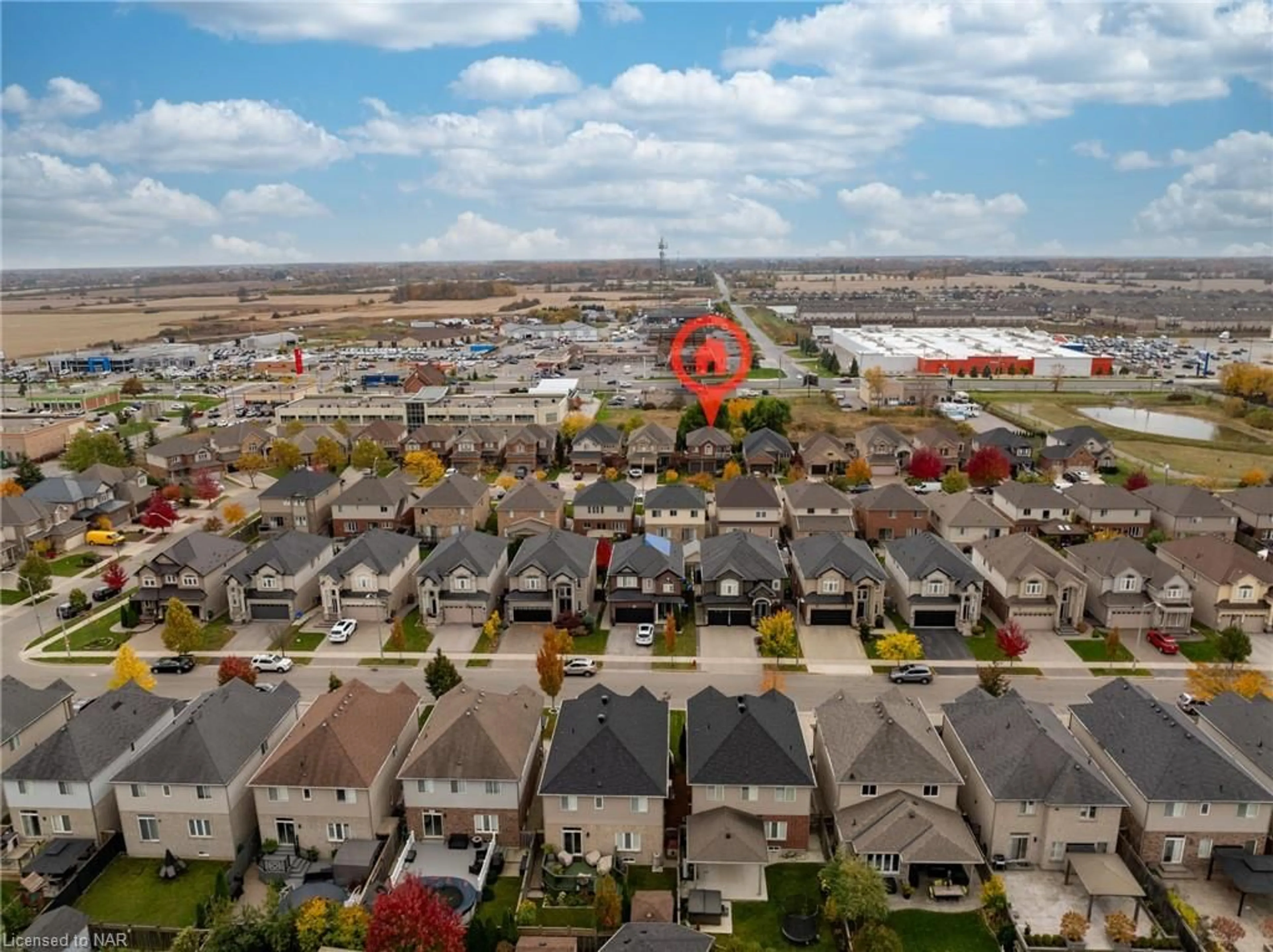 A pic from exterior of the house or condo, the street view for 119 Candlewood Dr, Stoney Creek Ontario L8J 0A3