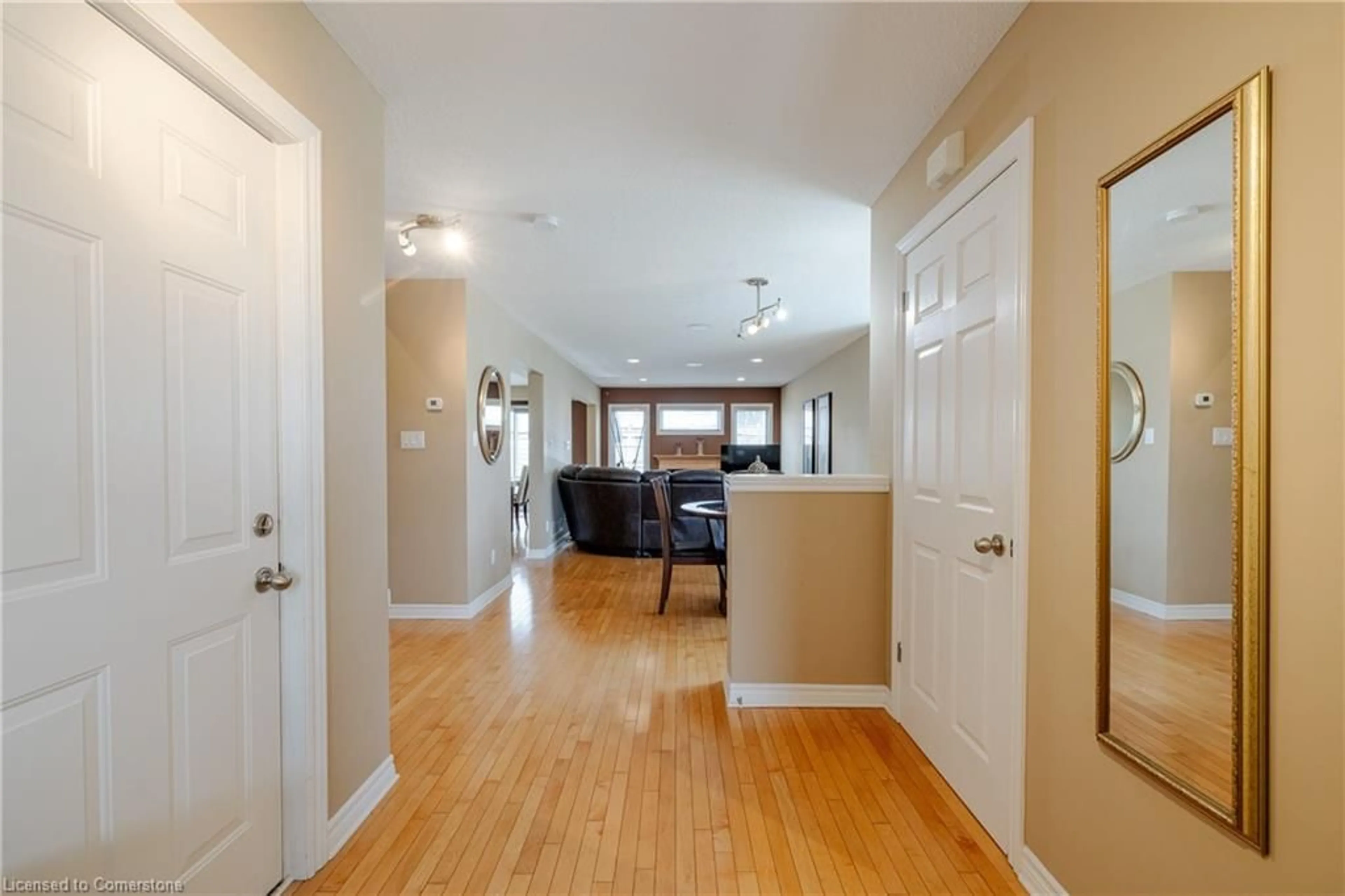 Indoor entryway, wood floors for 1434 Evans Blvd, London Ontario N6M 1L6