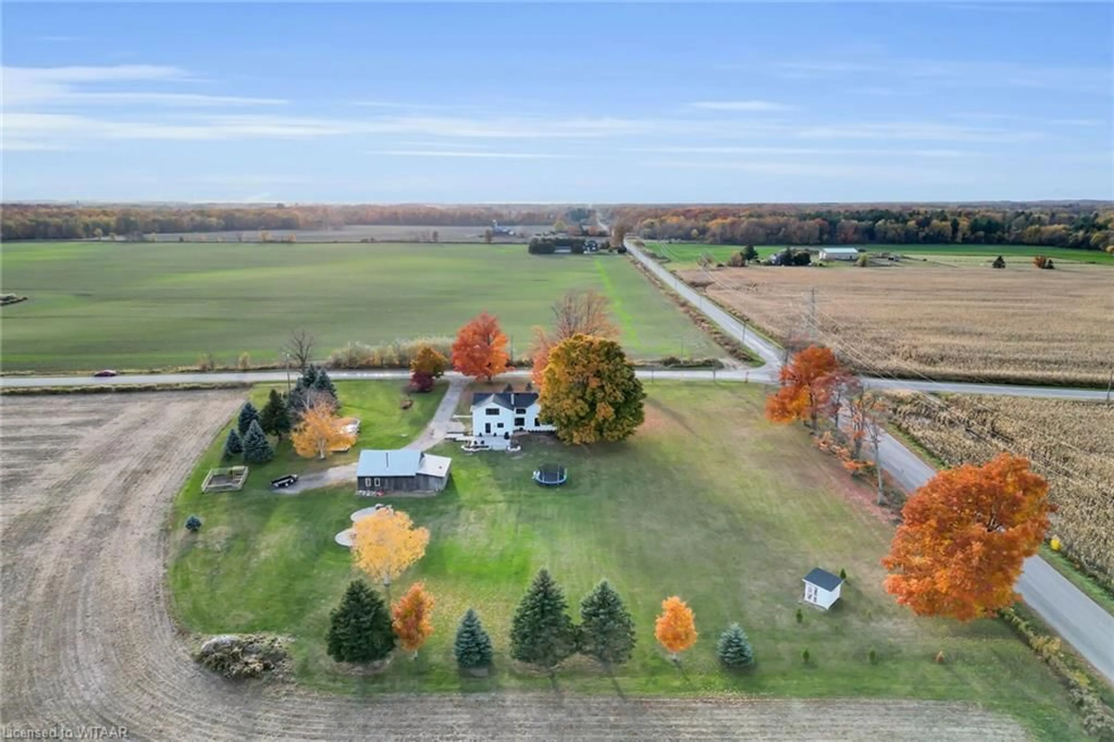 A pic from exterior of the house or condo, the fenced backyard for 582 West Quarter Townline Rd, Princeton Ontario N0J 1V0