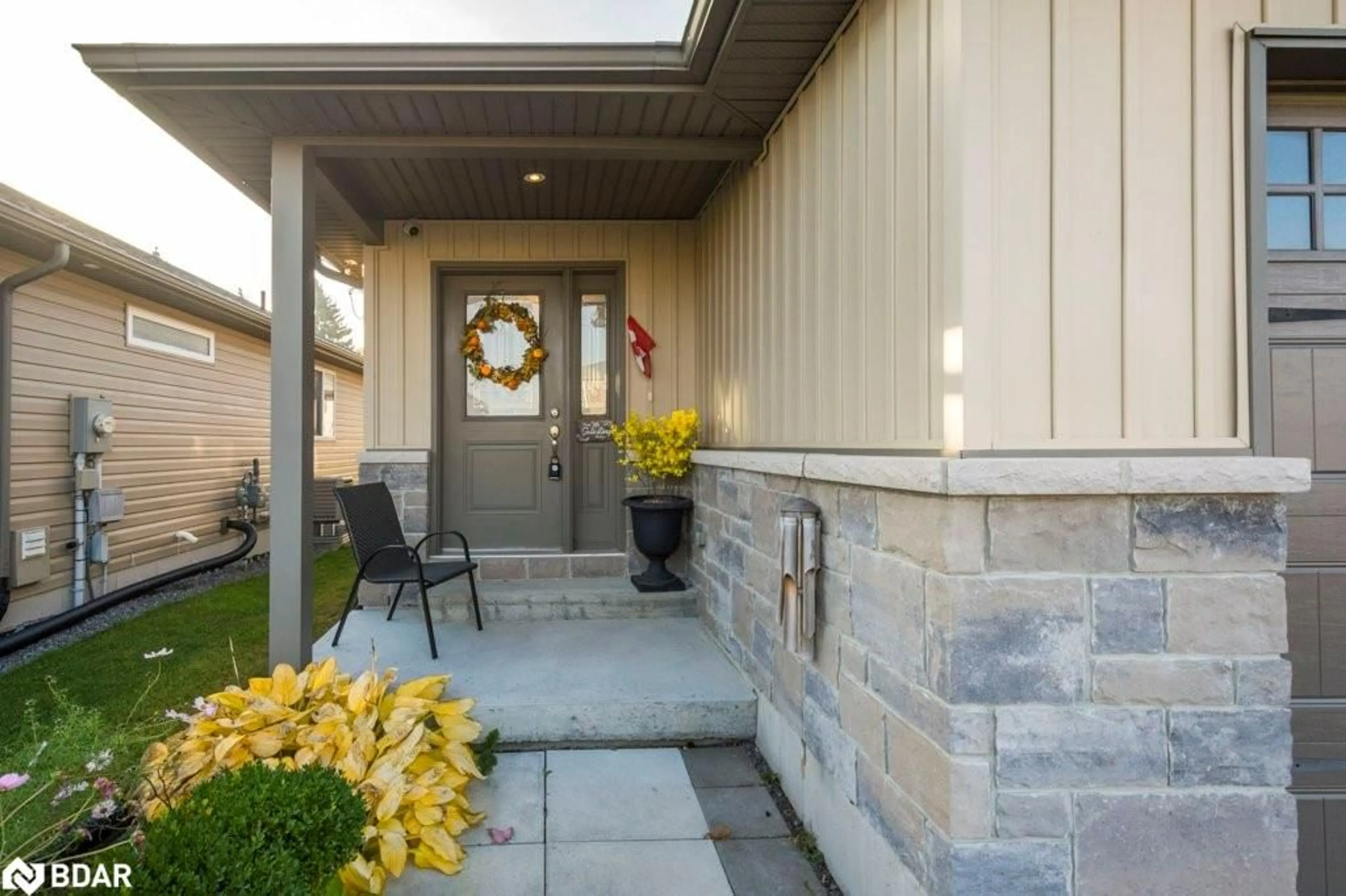 Patio, cottage for 5 Cobblestone St, Belleville Ontario K8P 0E2