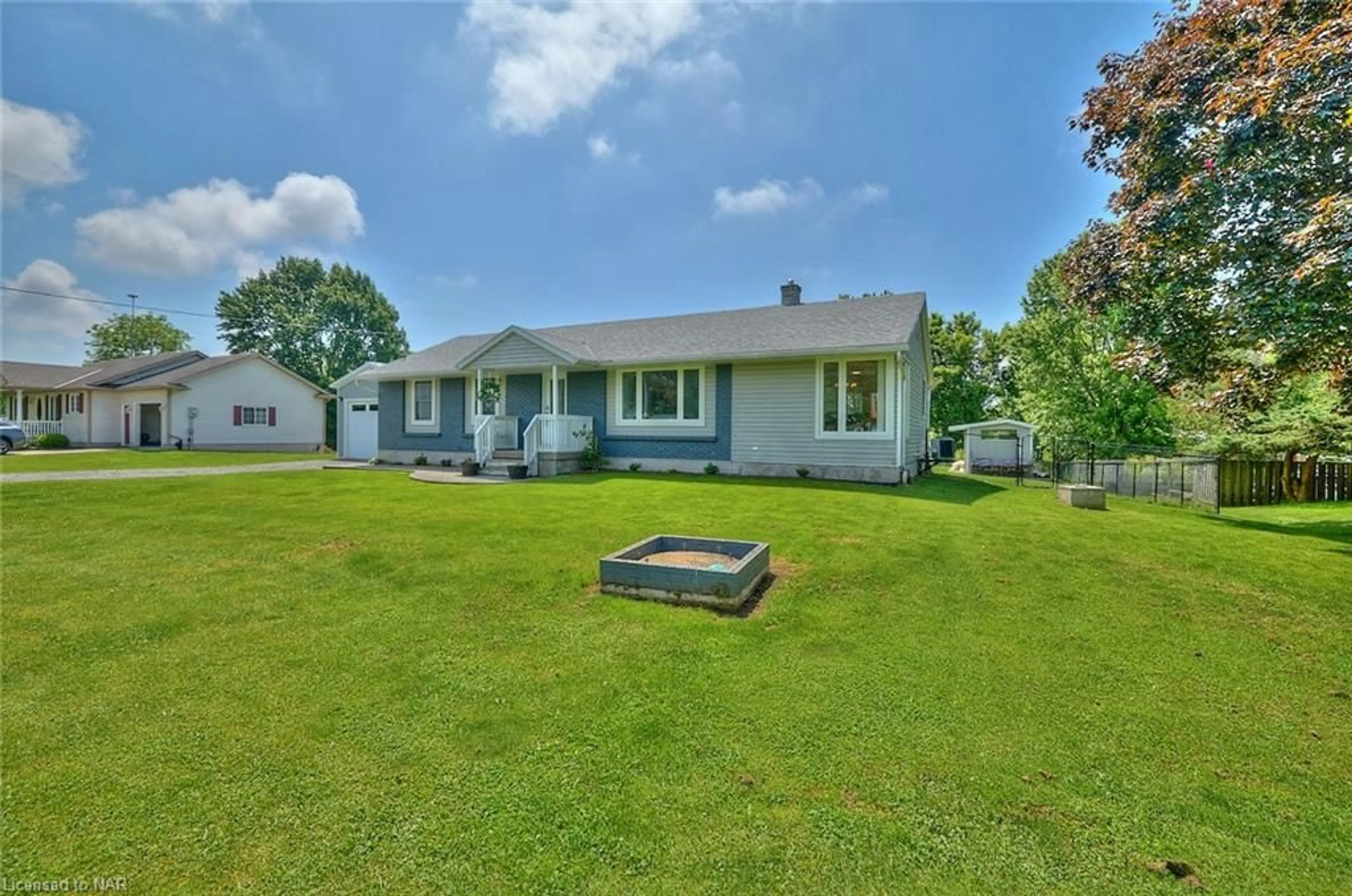 Frontside or backside of a home, cottage for 31953 Church St, Wainfleet Ontario L0S 1V0