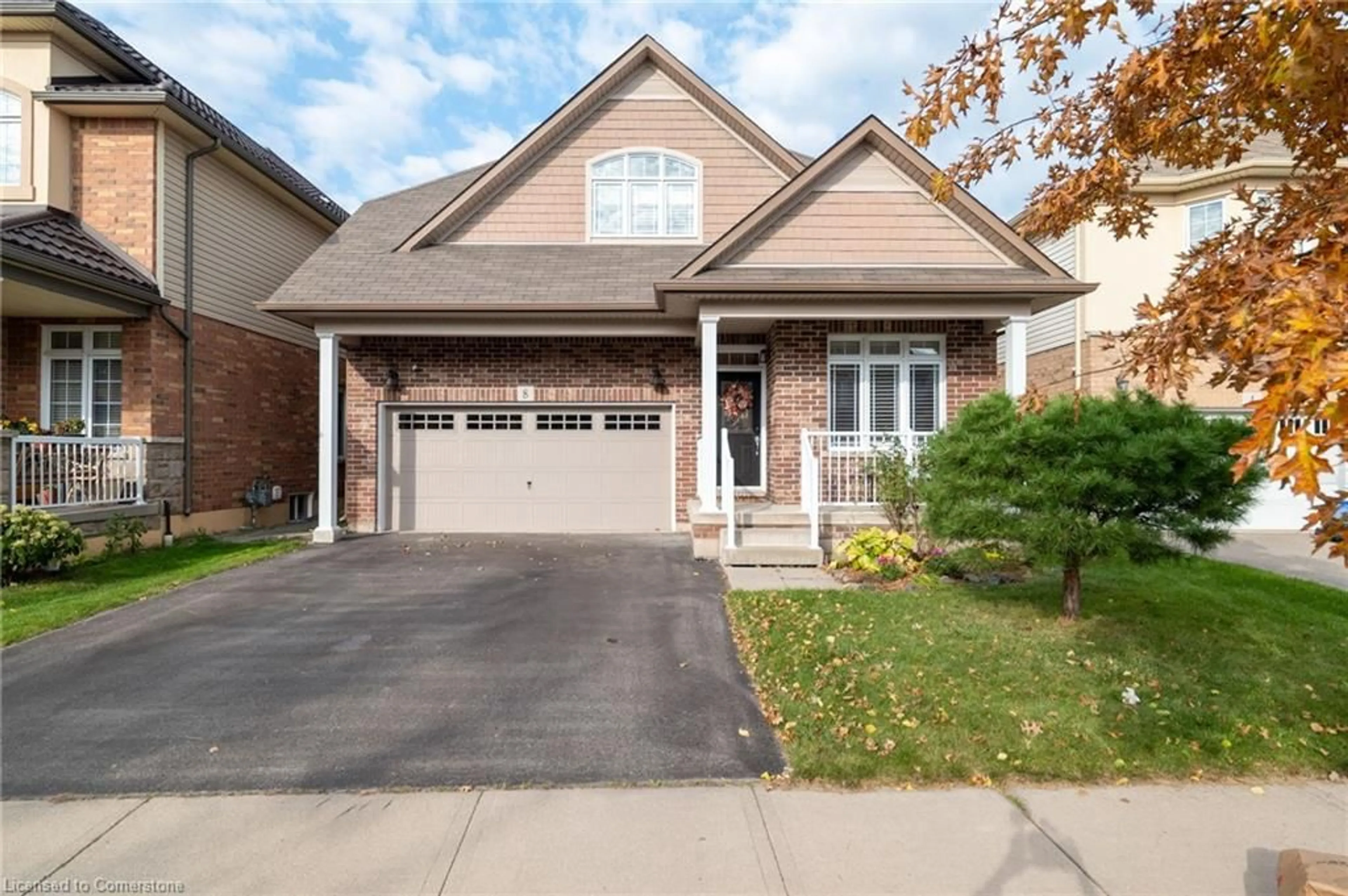 Home with brick exterior material for 8 Signal Hill Ptway, Stoney Creek Ontario L8E 0B7