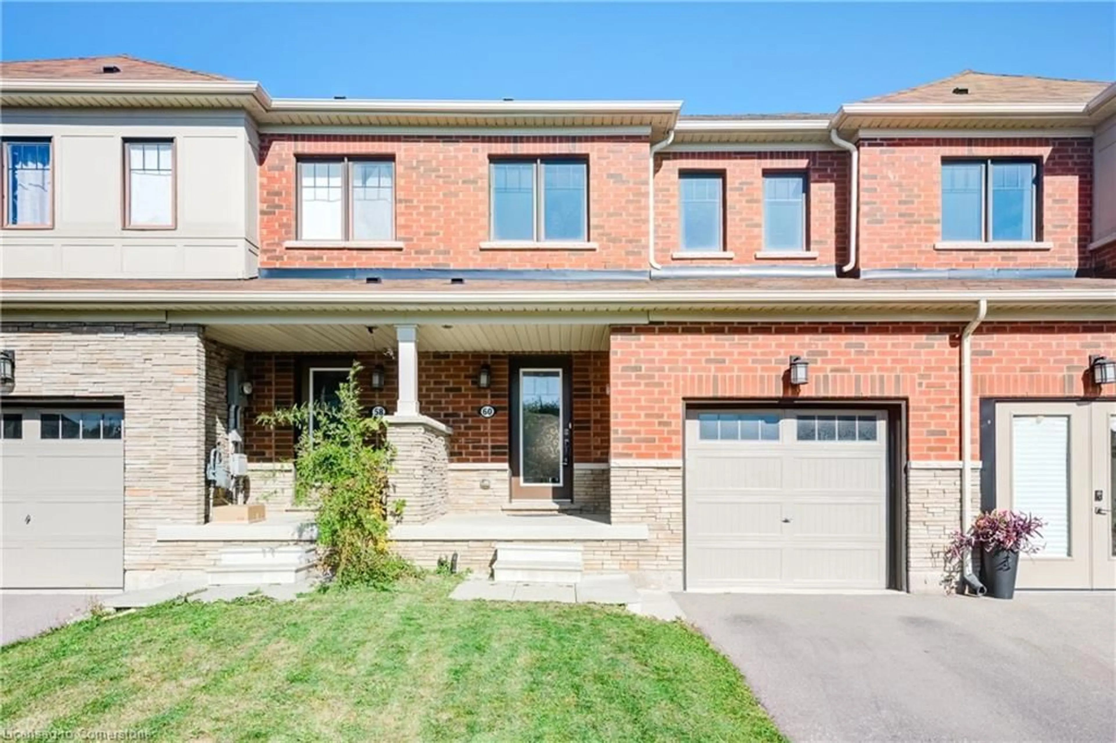 Home with brick exterior material for 60 Bradshaw Dr, Stoney Creek Ontario L8J 0K8